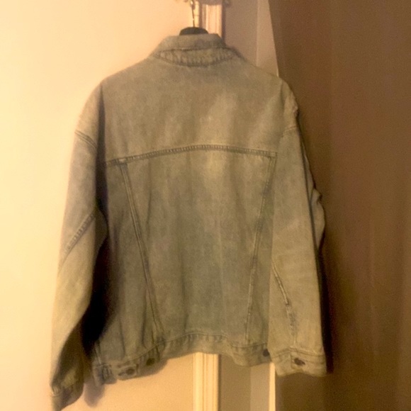 Free People Oversized distressed Jean Jacket - Picture 2 of 8